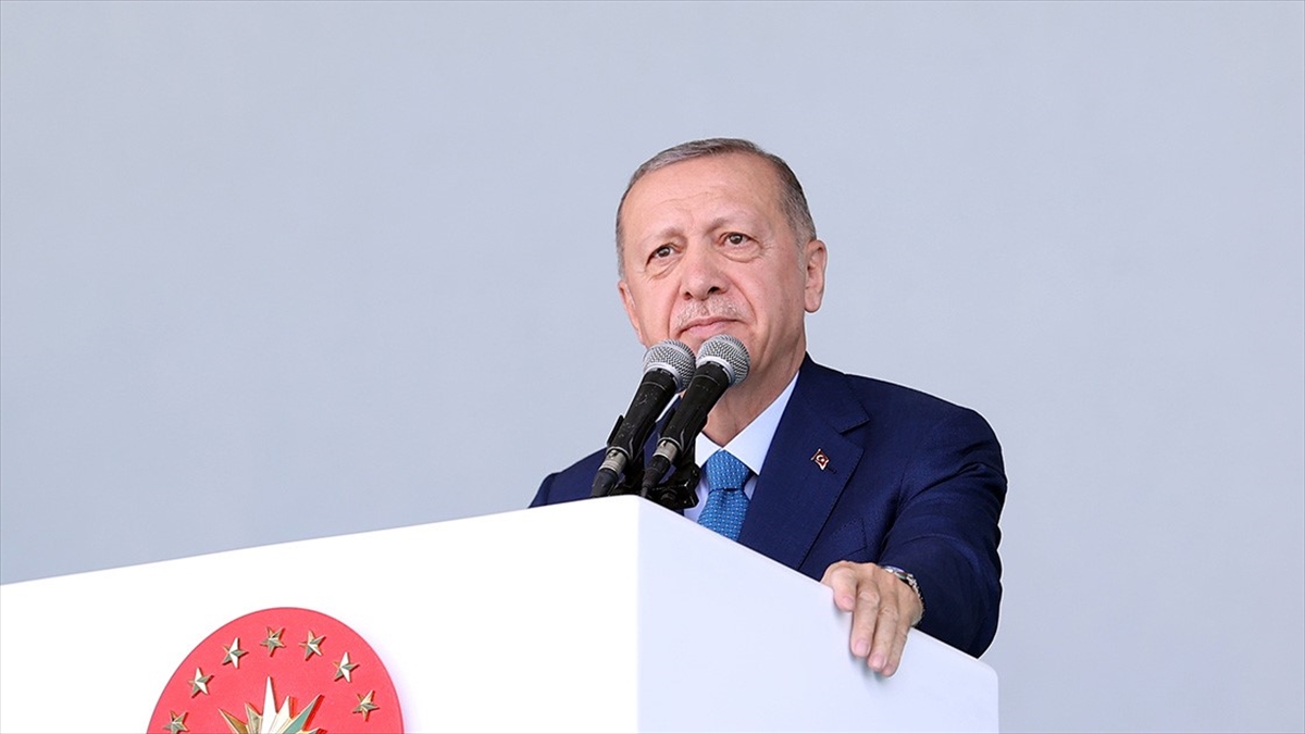 Cumhurbaşkanı Erdoğan'dan Şehit Polis Çalışgan'ın Ailesine Başsağlığı Mesajı