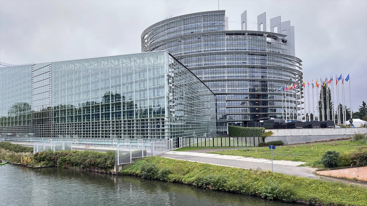 AP, AB Ülkelerindeki Dinleme Skandallarını Europol'ün Soruşturmasını İstiyor