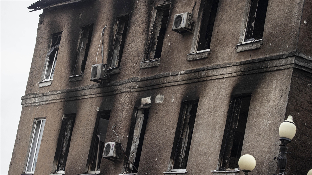 Ukrayna: Rus Güçleri Kupyansk'ta Hastaneyi Vurdu