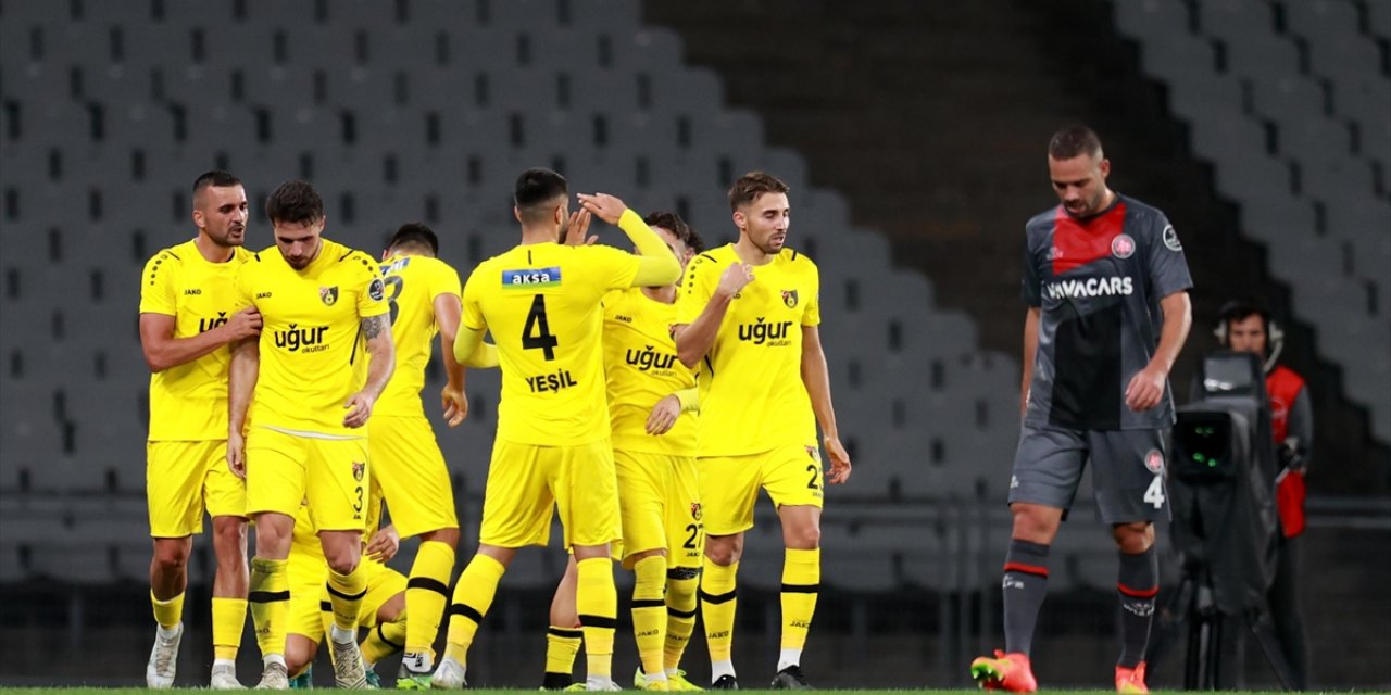 İstanbulspor, Vavacars Fatih Karagümrük'ü Yendi