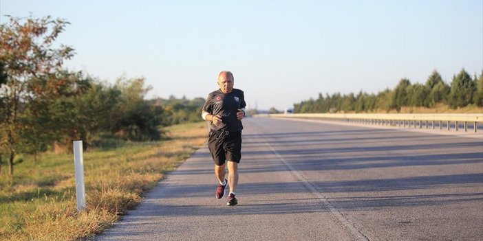 Emekli Öğretmen, Yarı Maratonlarda Başarıdan Başarıya Koşuyor