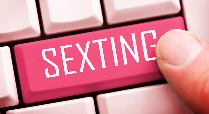 BİLİM İNSANLARININ YAPTIĞI ARAŞTIRMAYA GÖRE, 'SEXTING' BÜTÜN KÖTÜLÜKLERİN ANASI ÇIKTI