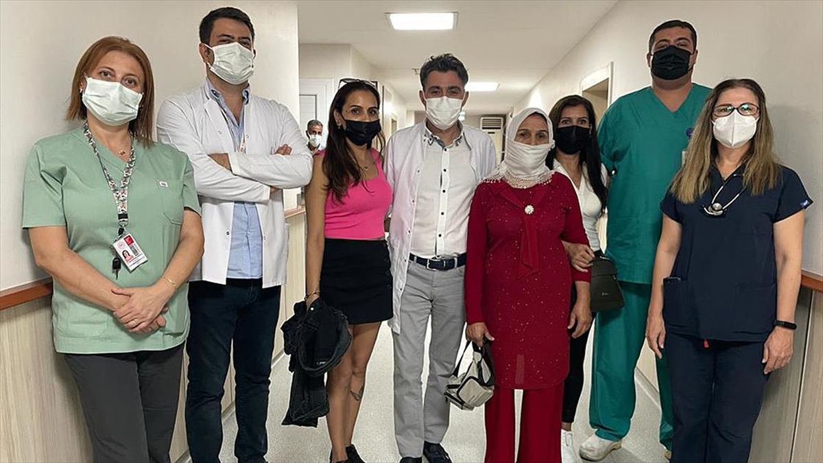 Ani Gelişen Karaciğer Yetmezliğinden Ablasından Yapılan Nakille Kurtuldu