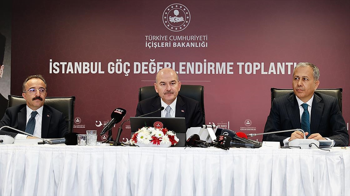 Bakan Soylu: İstanbul'da 8 İlçede Yeni Yabancı Kaydı Yapılmayacak