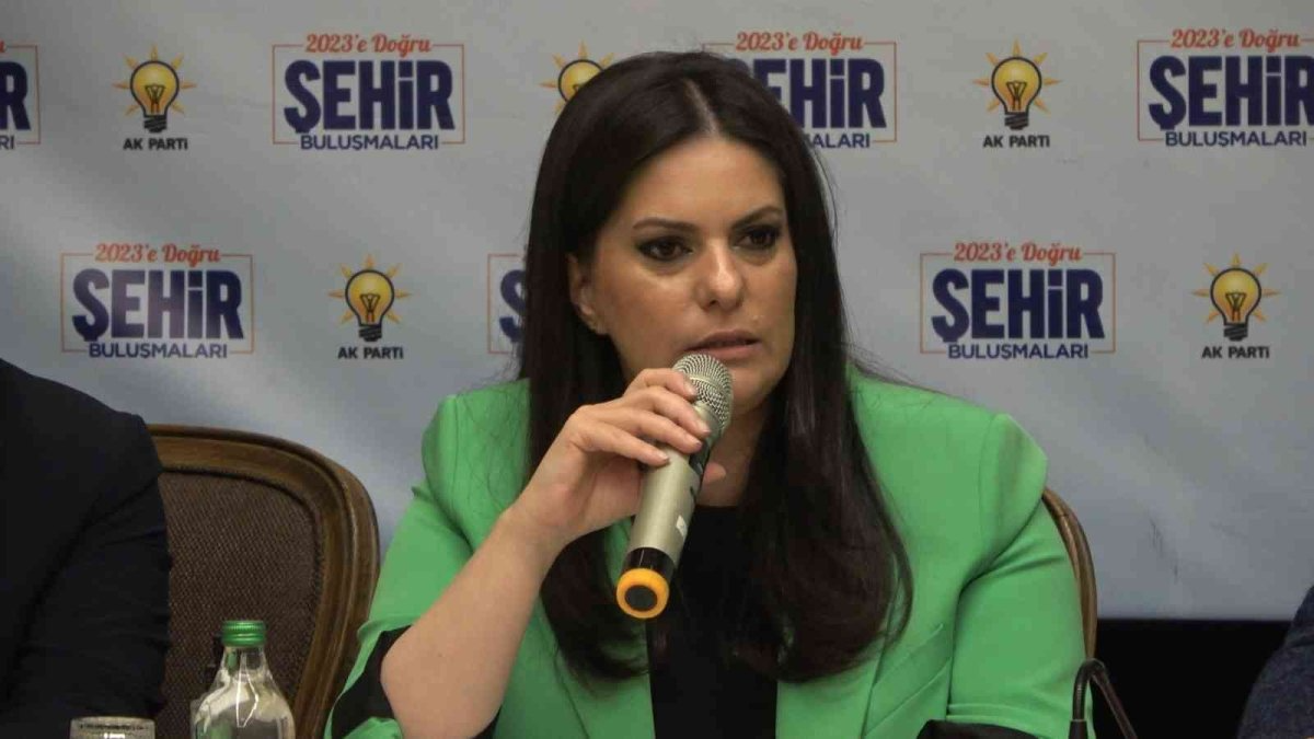 AKP'den asgari ücret açıklaması: Güçlü bir artış yapacağız