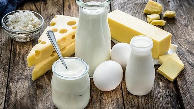 Süt fiyatları ve süt ürünlerine sağlam zam geliyor