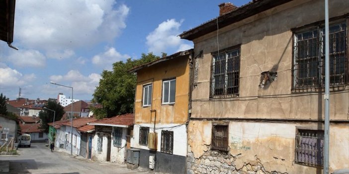 Çorum Kalesi'nin Çevresi Tarihi Dokuya Uygun Kentsel Dönüşümle Yenilenecek