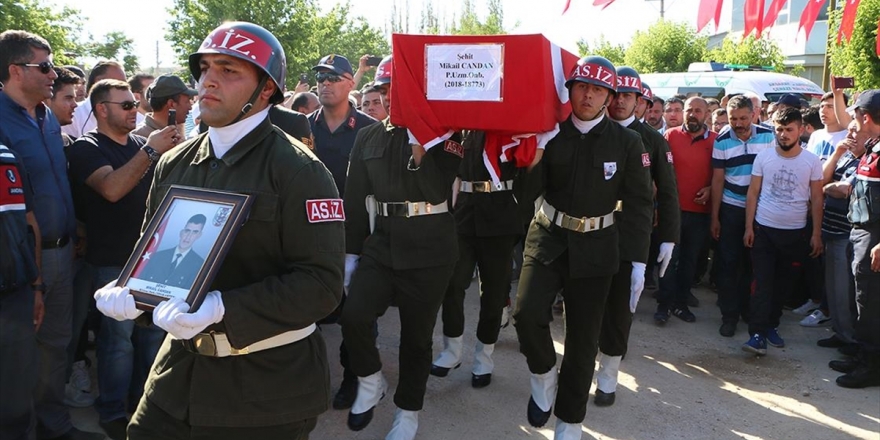 Şehit Candan, Son Yolculuğuna Uğurlandı