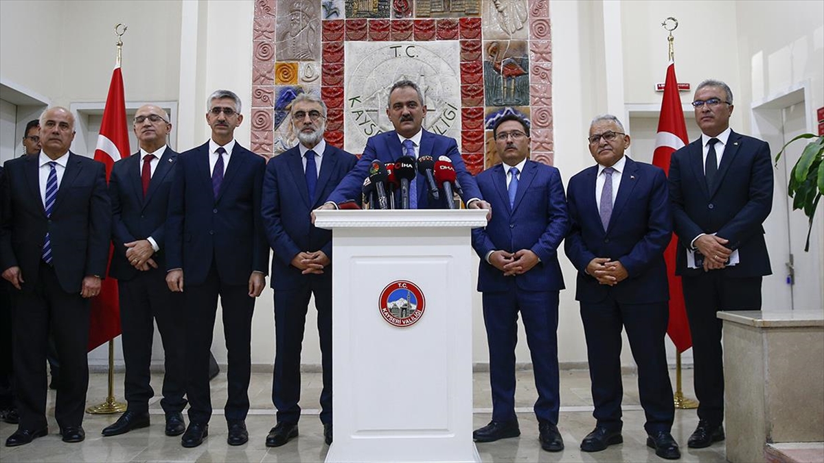 Milli Eğitim Bakanı Özer: Türkiye'de 3 Bin Yeni Anaokulu Yapmak Üzere Yola Çıktık