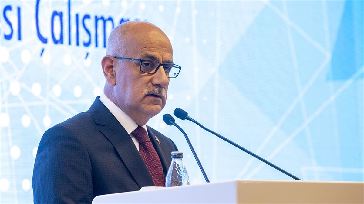 Bakan Kirişci Çiğ Süt Destekleme Prim Tutarını Artırdıklarını Duyurdu