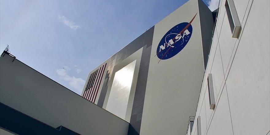 Nasa Uzaya Deney Ve Araştırma Donanımları Yolladı