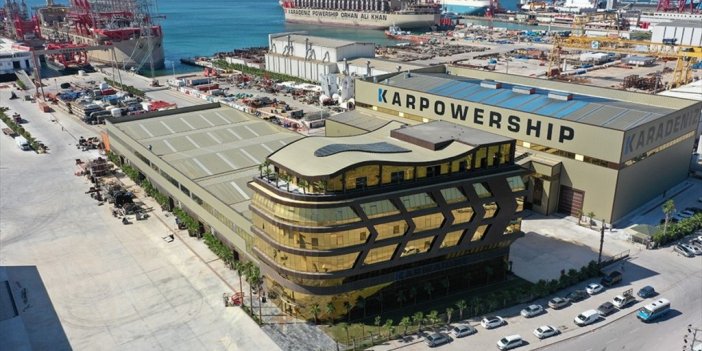 Karpowership, 4 Avrupa Ülkesine Enerji Gemisi Göndermek İçin Görüşmeler Yapıyor