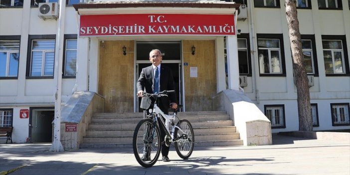 Çevreci Kaymakamın Gözde Ulaşım Aracı, Makamına Gidip Geldiği Bisikleti