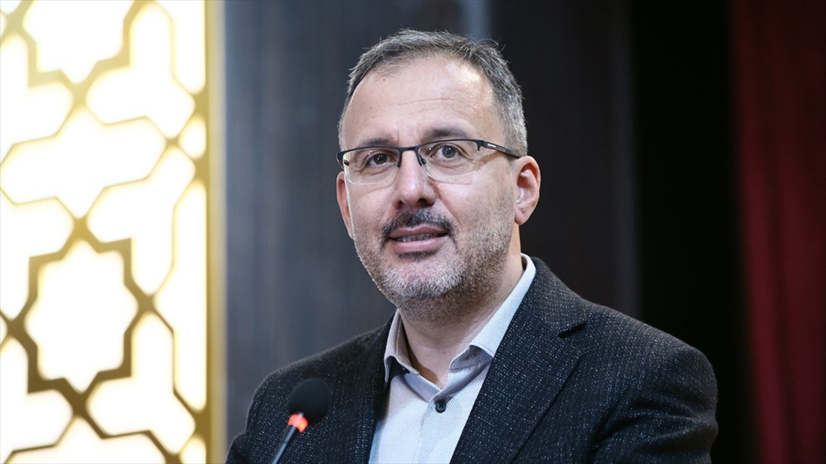 Bakan Kasapoğlu: 850 Bin Kapasiteli 800'den Fazla Yurt İle Adeta Bir Yaşam Merkezi Konforunda Hizmet Sağlıyoruz