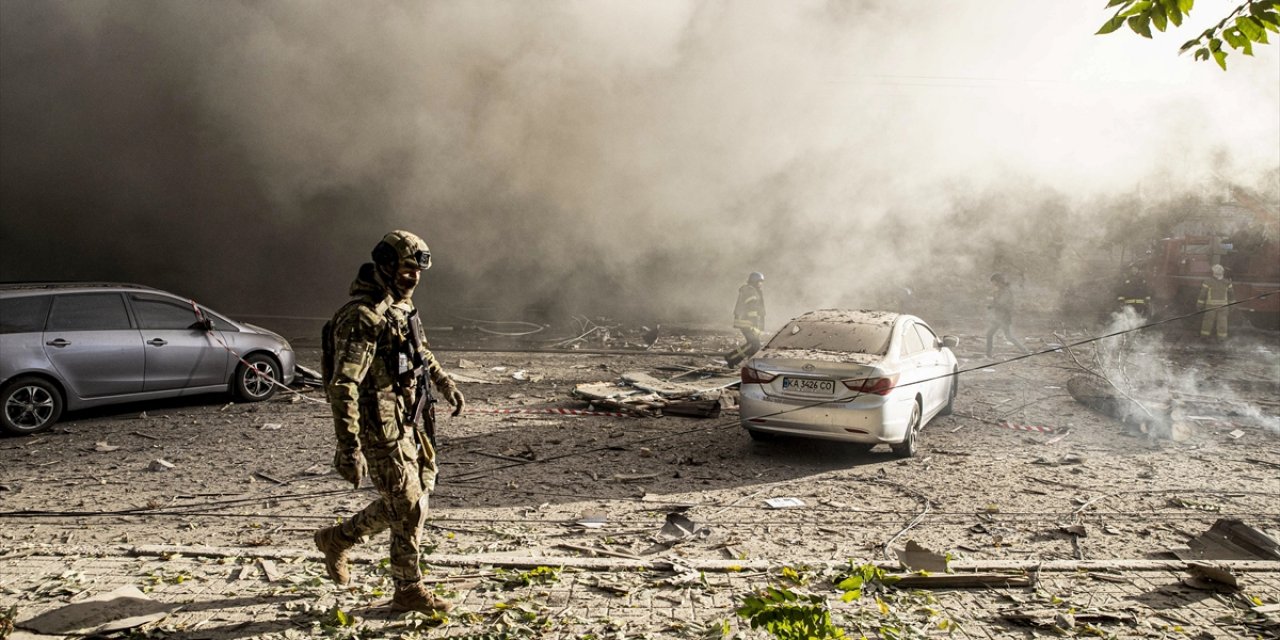 Rus Komutan Surovikin, Ukrayna'da "operasyon" Bölgesindeki Durumu "gergin" Olarak Nitelendirdi