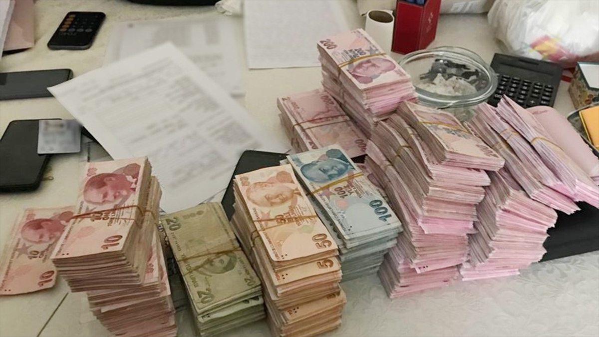 Fetö'ye Yönelik Operasyonda 47 Şüpheli Yakalandı