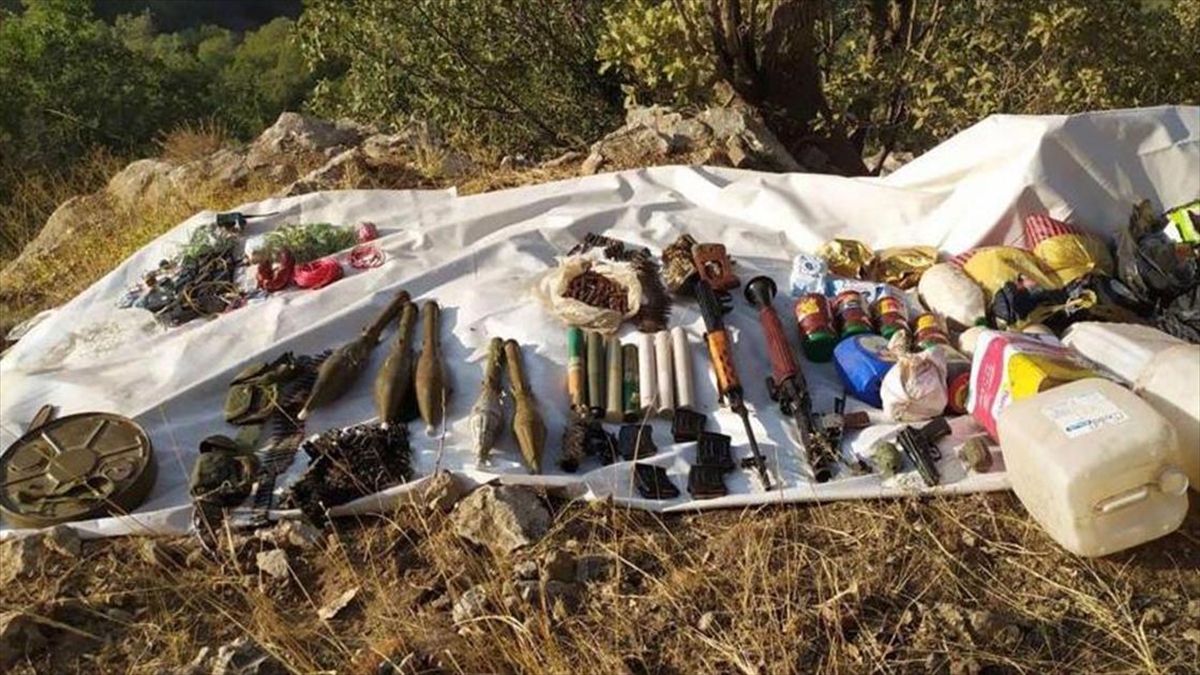 Şırnak'ta Terör Örgütüne Ait Çok Miktarda Mühimmat Bulundu