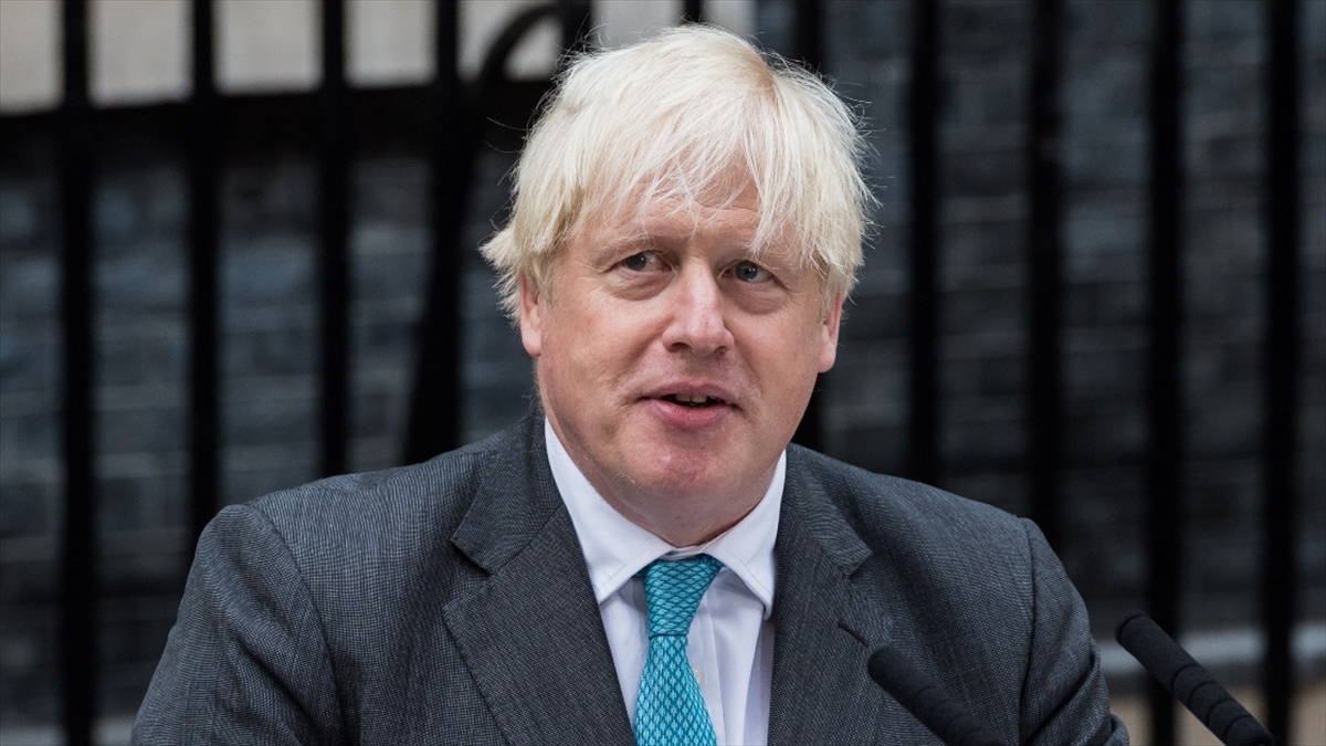 Boris Johnson, Liz Truss'un Yerini Almak İçin Başbakanlık Yarışına Katılabilir