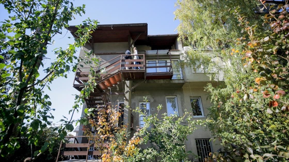 Bosna Hersek'te Türk Kızılay'ın Desteğiyle Kız Öğrenci Yurdu Açıldı