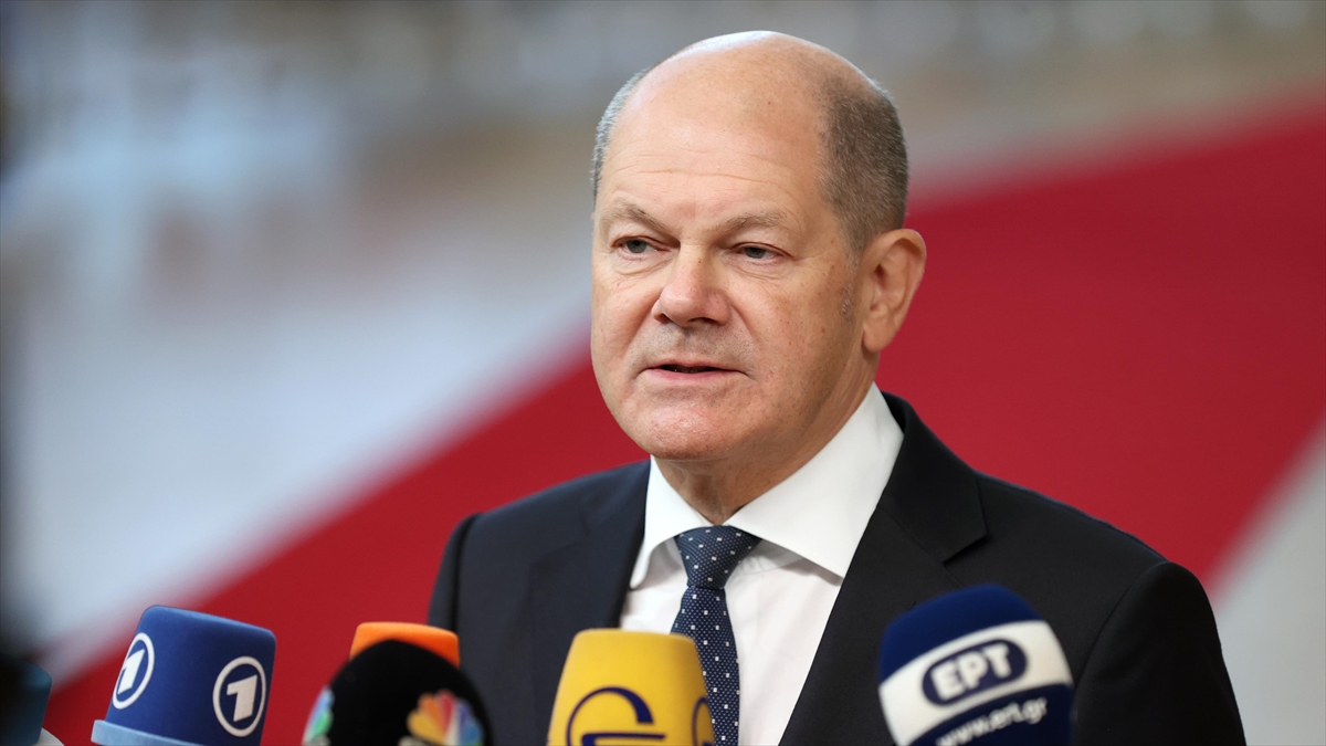 Scholz'tan, Enerji Fiyatlarının Düşmesi İçin Ortak Çaba Vurgusu