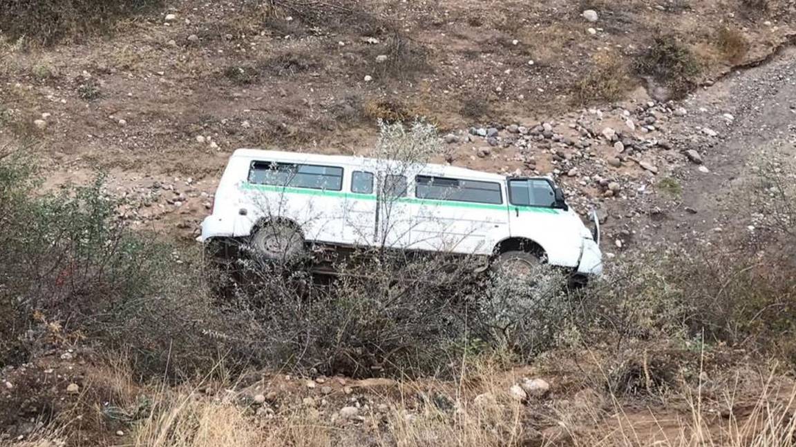 Öğrenci servisi dere yatağına devrildi: 15'i çocuk 16 yaralı