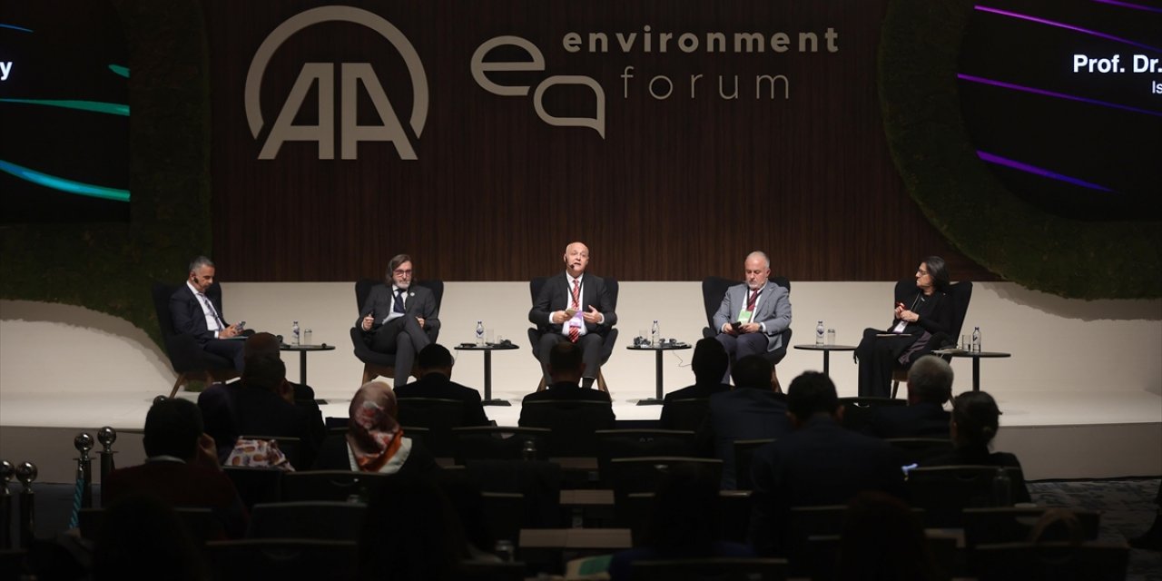 Çevre Forumu'nda Medyanın Doğal Afetlere Yaklaşımı Tartışıldı