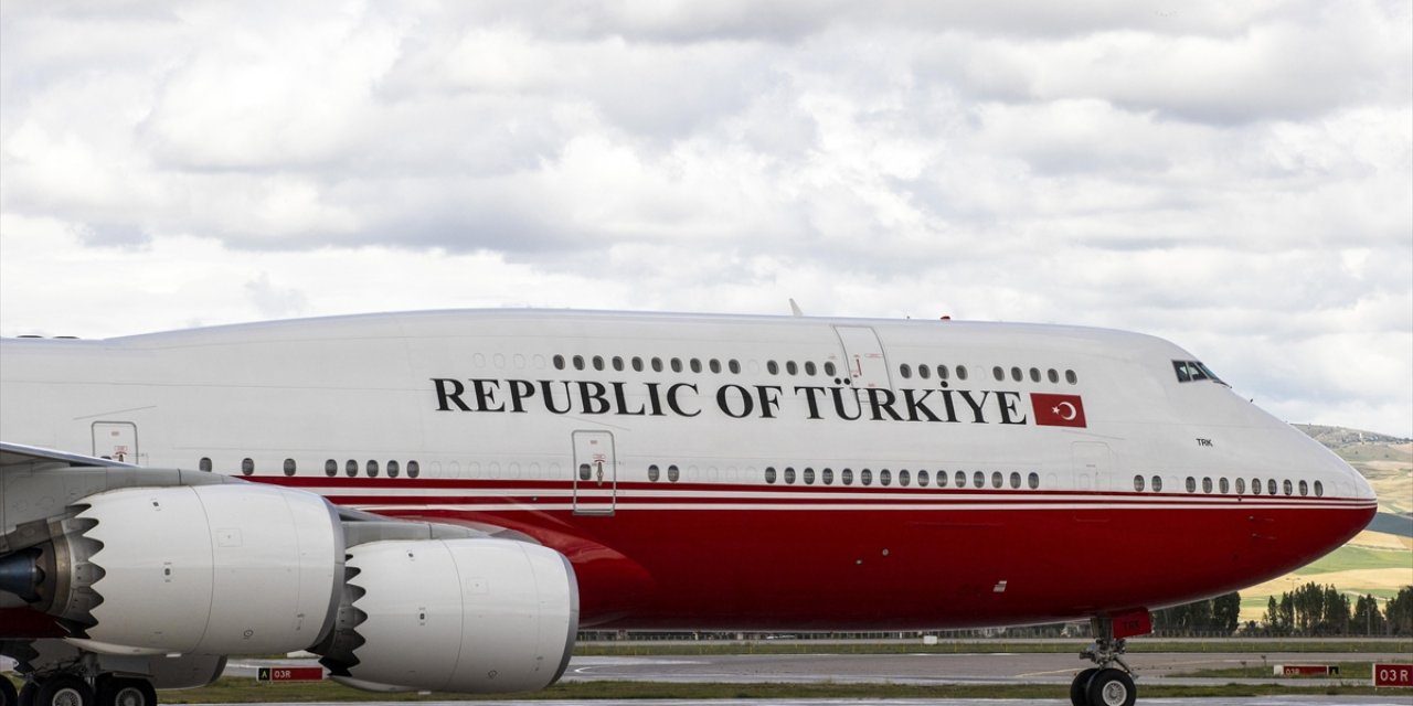 Cumhurbaşkanı Erdoğan Azerbaycan'dan Ayrıldı