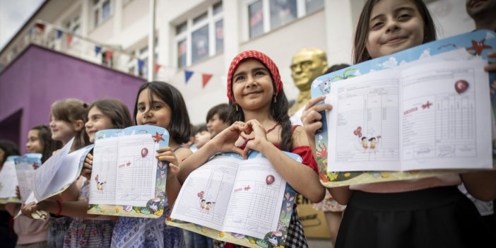 Kız Çocuklarının Okullaşma Oranı Yüzde 95'e Ulaştı