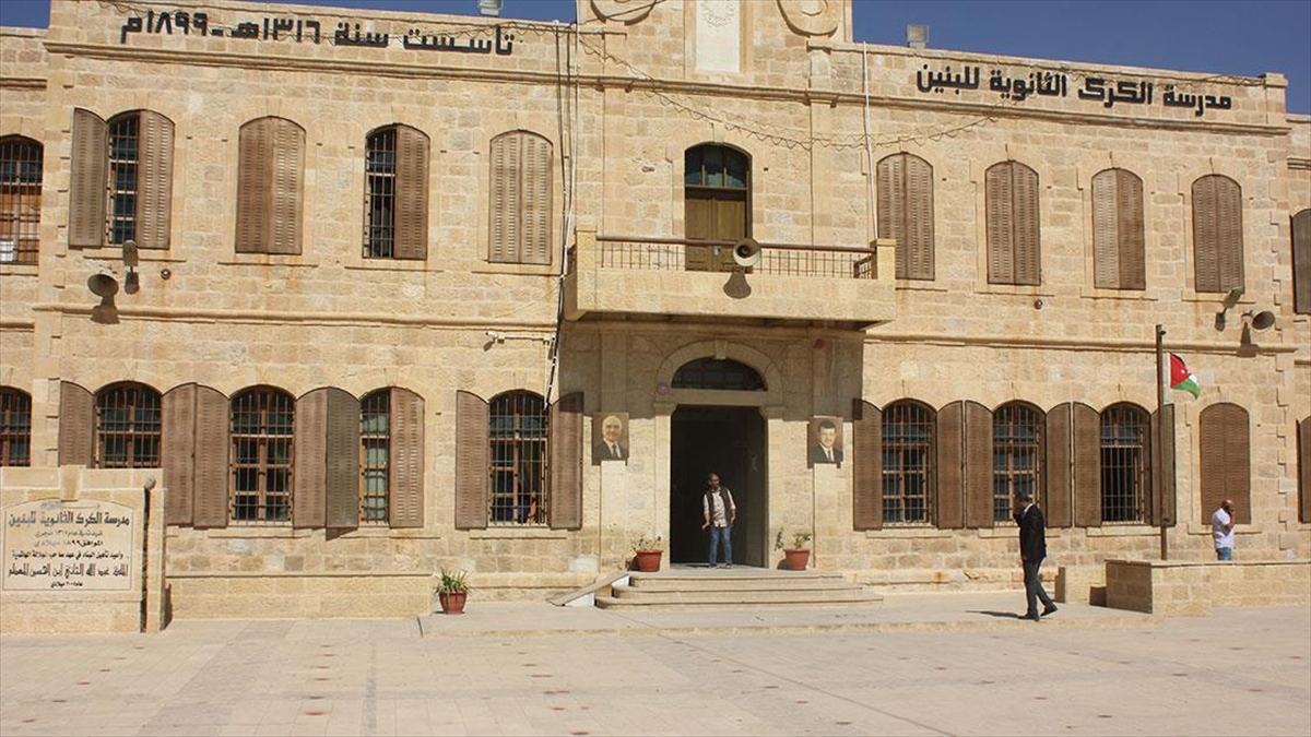Osmanlı'nın Ürdün'deki "Rüştiye Mektebi" 123 Yıldır Hizmet Veriyor