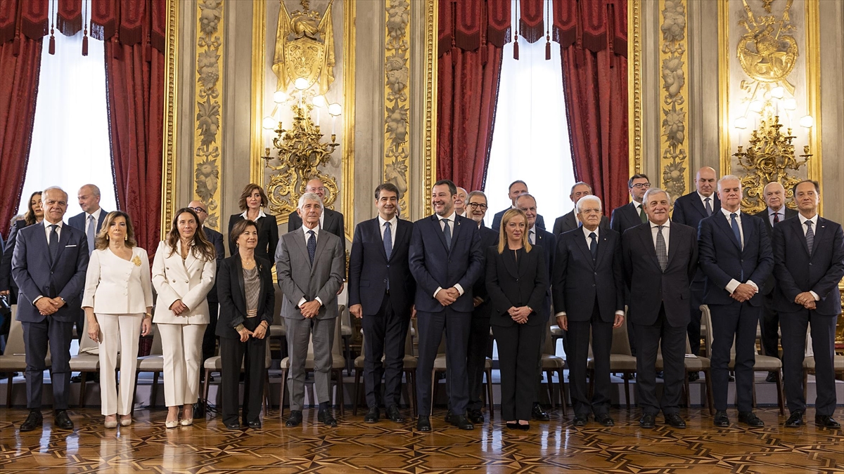 İtalya'da Meloni Hükümeti Yemin Ederek Göreve Başladı