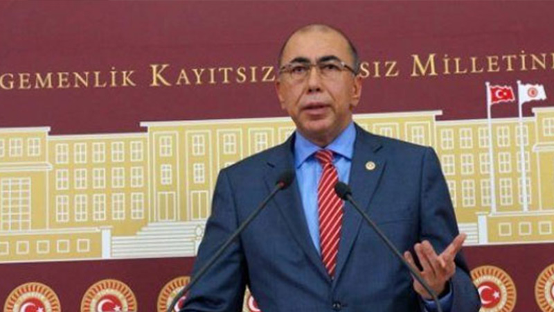 İyi Partili Şefik Çirkin: Bugün başörtüsü diye bir sorun yok