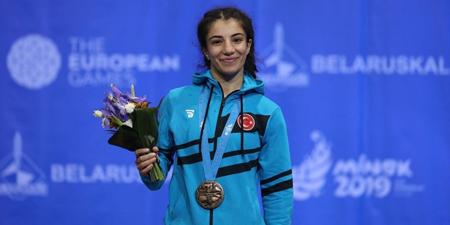 Evin Demirhan'dan Bronz Madalya