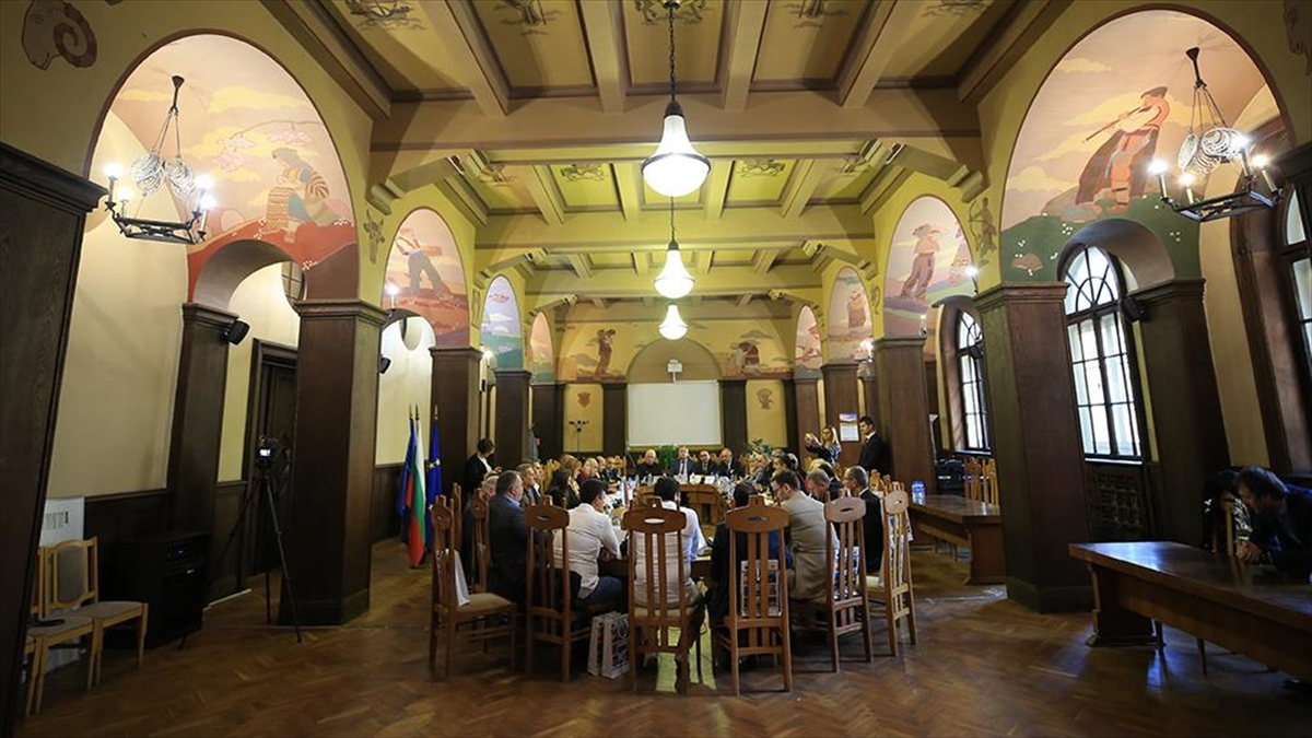 Dereköy Sınır Kapısı'nın Yenilenmesi İçin Proje Çalışması Başlatıldı