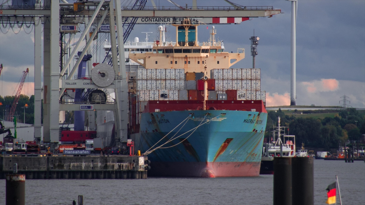 Almanya, Çinli Cosco'nun En Büyük Limandaki Bir Terminalde Yüzde 24,9 Hisse Almasına İzin Verdi