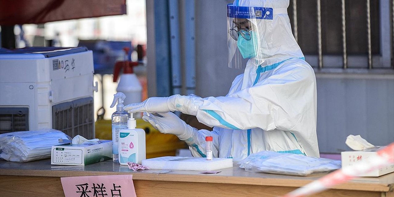 Çin'in Fucou Şehrinde Kovid-19 Salgını Nedeniyle Üniversiteler Karantinaya Alındı