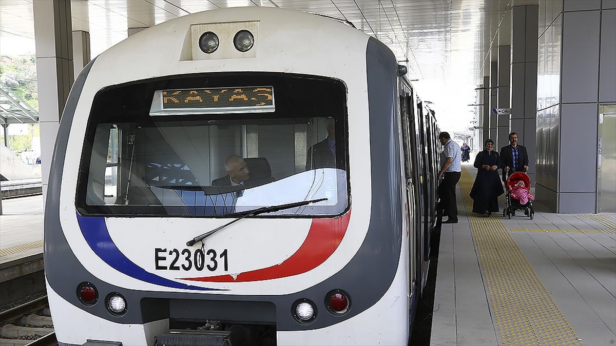 Başkentray, Marmaray Ve İzban Seferleri Cumhuriyet Bayramı'nda Ücretsiz Olacak