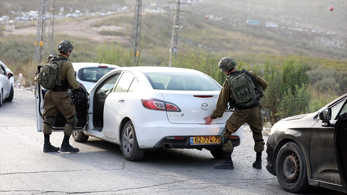 İsrail'in 17 Gündür Uyguladığı Kuşatma Nablus'u Yüz Binlerce Filistinli İçin Açık Cezaevine Çevirdi