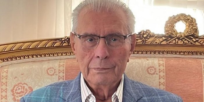 Şakir Zümre'nin 'Türkiye Yüzyılı'nda Hatırlanması, Ailesini Gururlandırdı