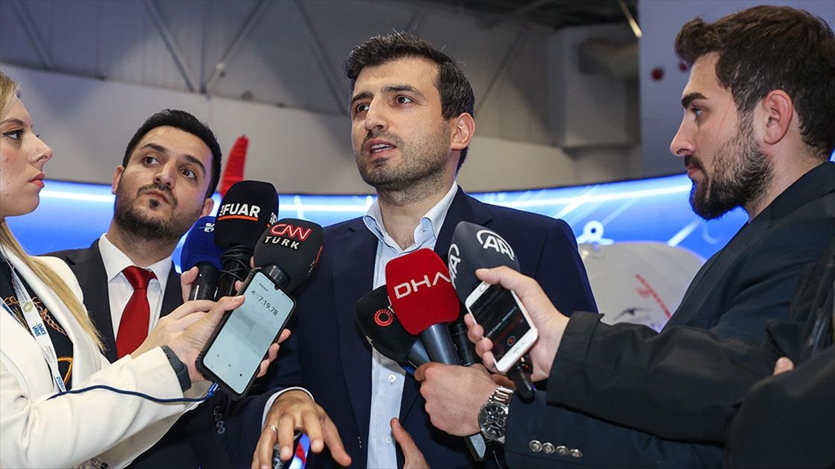 Baykar Teknoloji Lideri Bayraktar: Kızılelma'ya Büyük Ülkelerden Talep Var