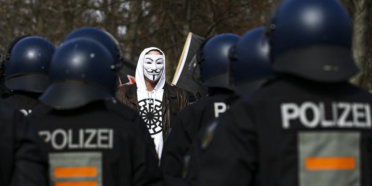 Almanya'da Aşırı Sağcı Grupların Enerji Krizini Kullanacağı Uyarısı