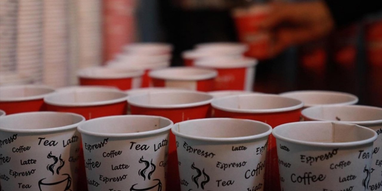 Kağıt Bardaklarda Mikroplastik Tehlikesi