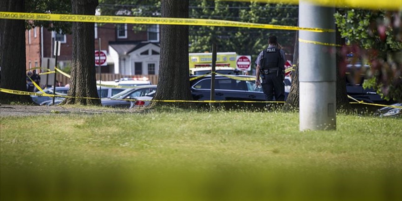 ABD'de Liselilerin "halloween" Partisine Silahlı Saldırıda 1 Öğrenci Öldü, 6'sı Yaralandı