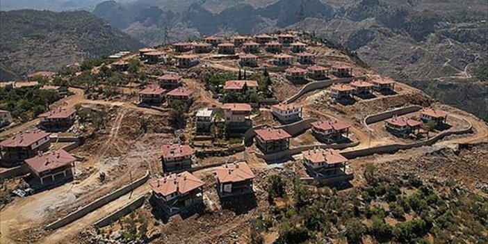 Antalya'da Yangından Etkilenenlere Yeni Evleri Teslim Ediliyor