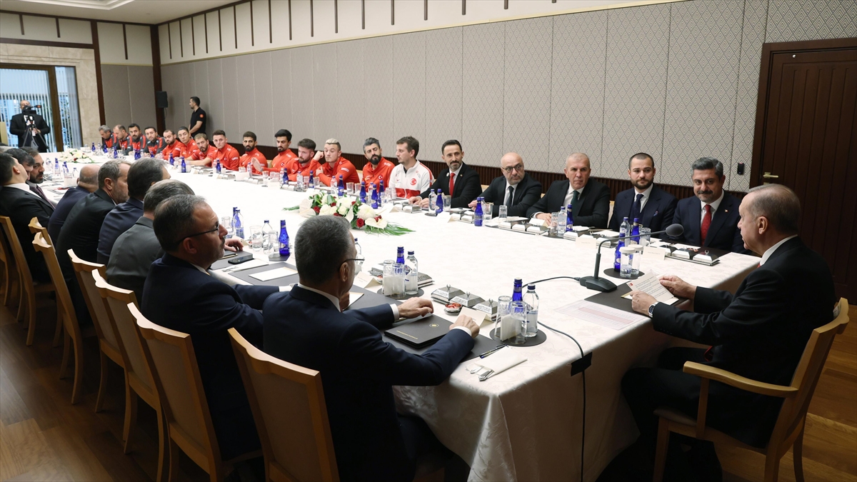 Cumhurbaşkanı Erdoğan, Ampute Futbol Milli Takımını Kabul Etti