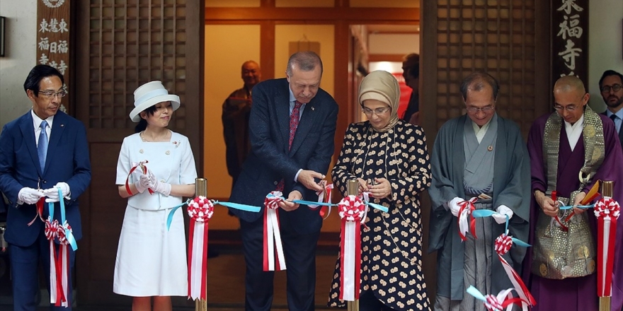 Cumhurbaşkanı Erdoğan Japonya'da 'Ara Güler Sergisi'ni Açtı