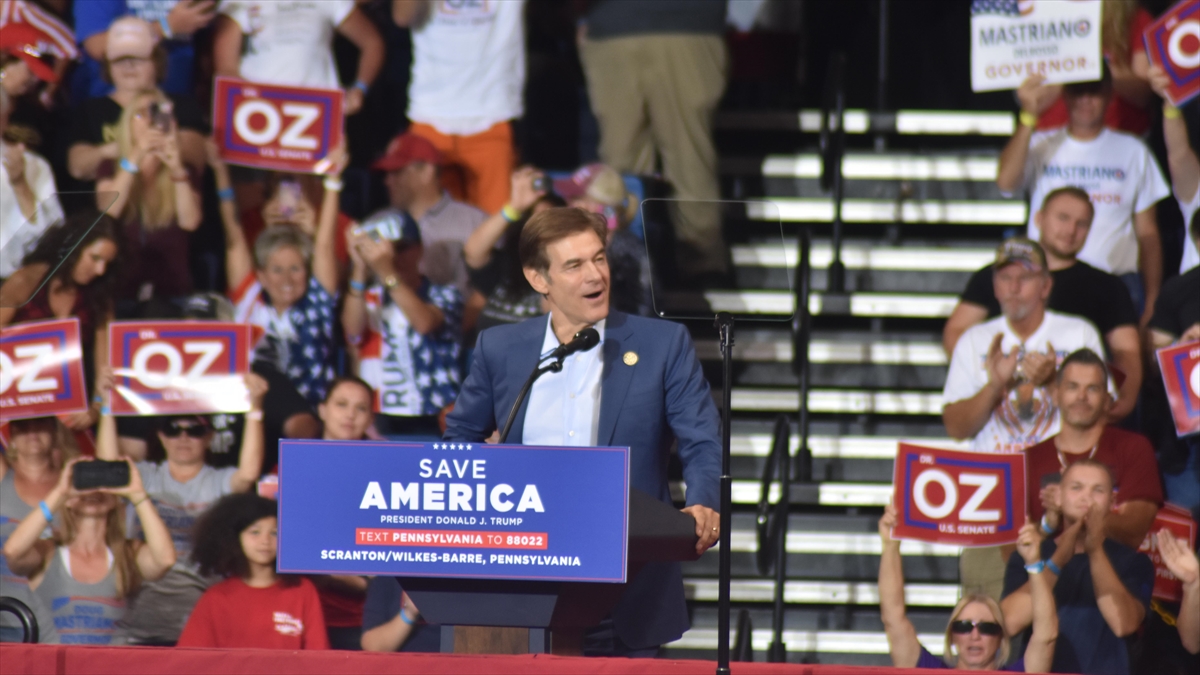 Abd'de Senato Adayı Mehmet Öz, İlk Kez Bir Ankette Rakibinin Önüne Geçti