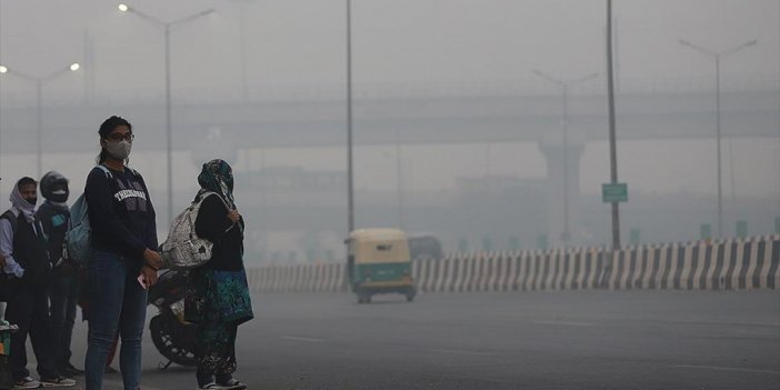 Hindistan'ın Başkenti Yeni Delhi'de Hava Kirliliğine Karşı Önlemler Alındı