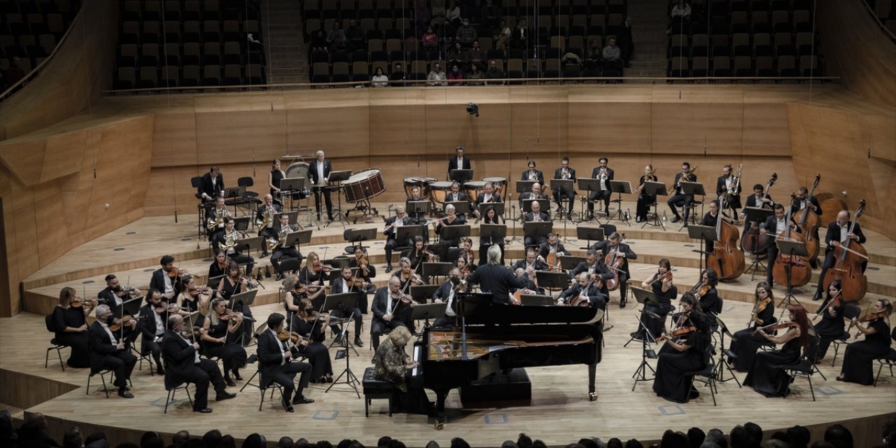 Cumhurbaşkanlığı Senfoni Orkestrası, Saygun Ve Çaykovski'nin Eserlerini Seslendirdi