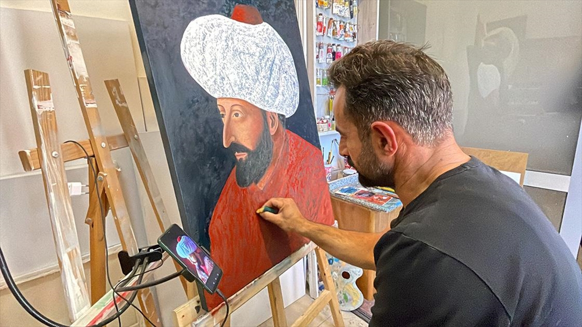 Üniversite Öğrencisi İnşaat Ustası Ressamın İki Fırça Arasında Geçen Hayatı