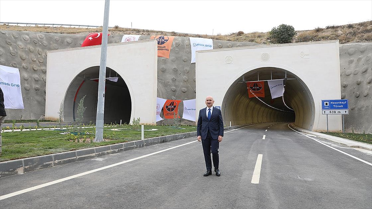 Bakan Karaismailoğlu: Hasankeyf Tüneli'yle Hızlı Ve Konforlu Bir Ulaşım Sağlanmış Olacak